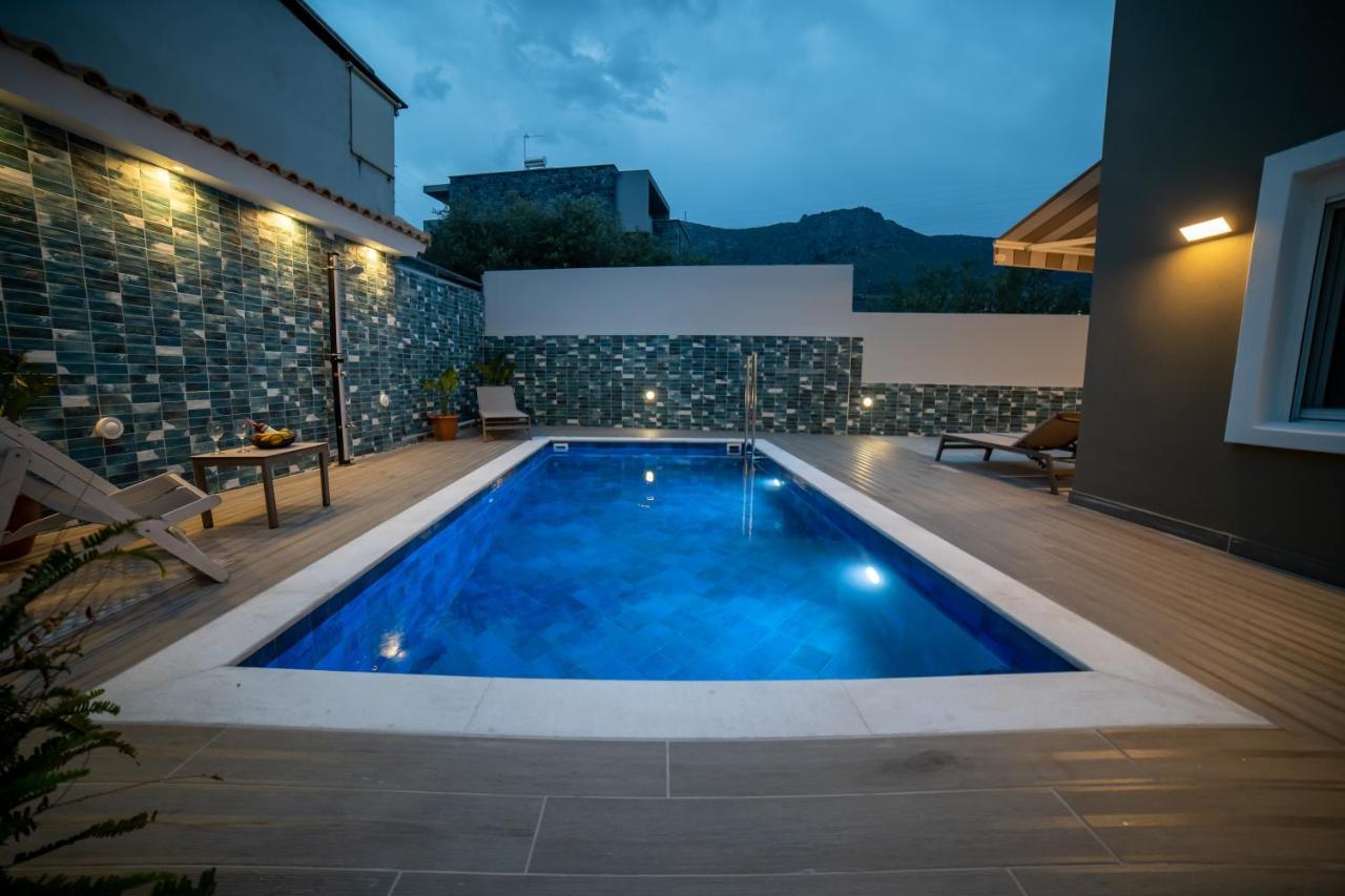 Thomas Villa Hersonissos - Private Pool - Sleeps 6 Buitenkant foto